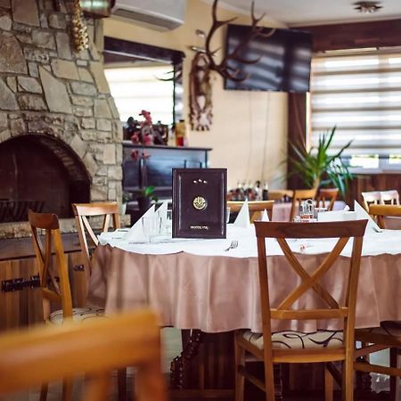 Hotel "Vir" ベリカ・プラナ エクステリア 写真